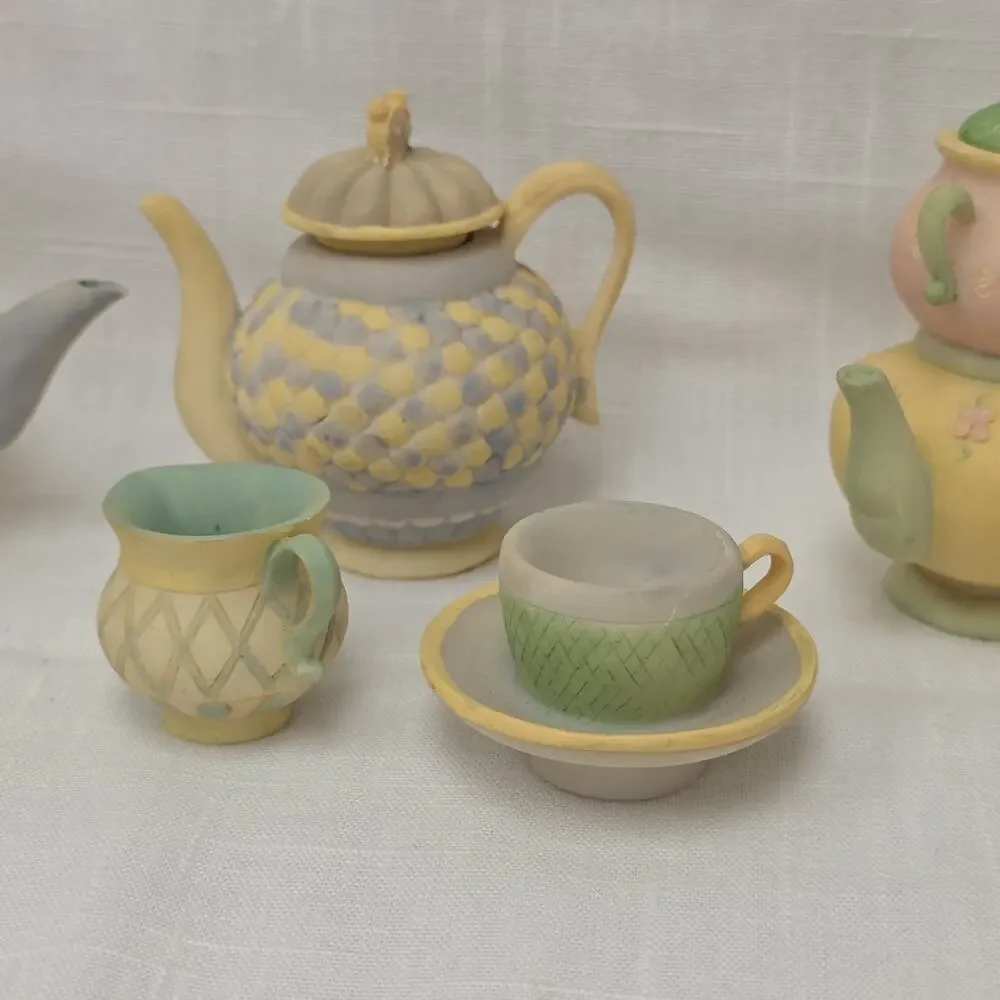 Russ Berrie Miniature Resin Teapot Tea Set Mixed Lot 8 Pc Dollhouse Fairy Garden